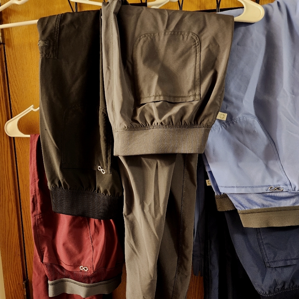 Cherokee Infinity Cargo Scrub Pants Bundle